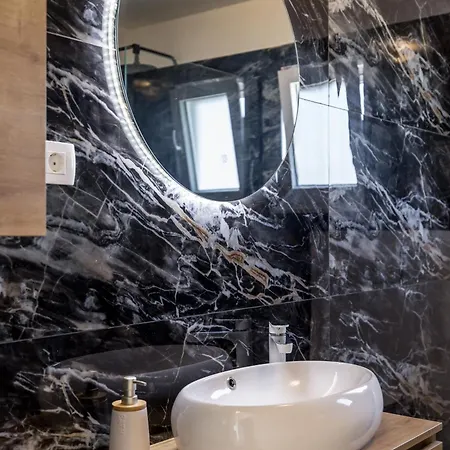 Luxury Stunning View Josipa Apartman Turanj